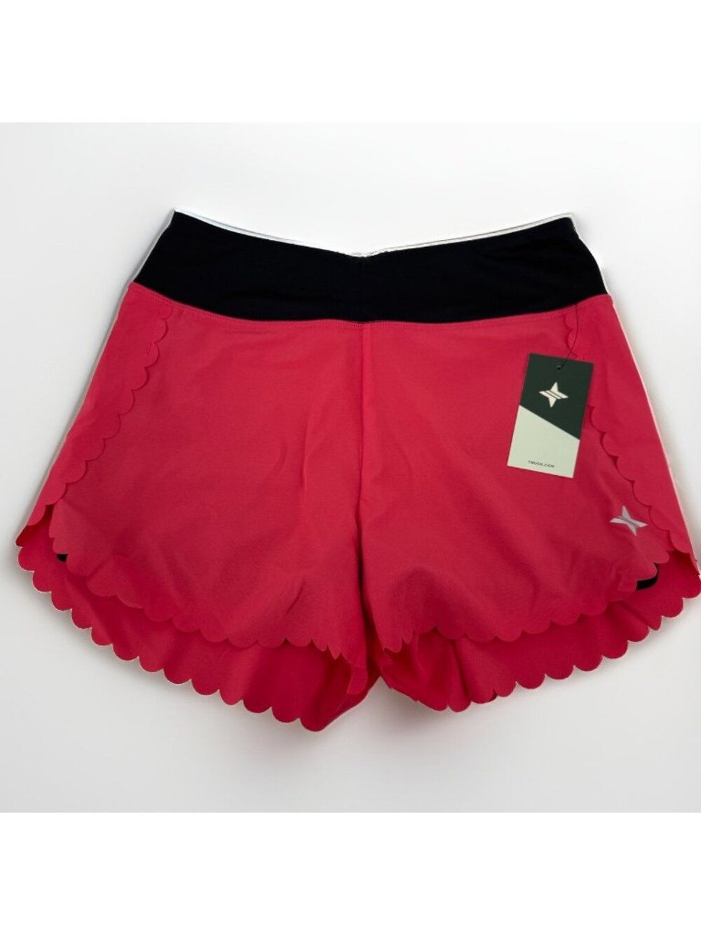 Tuckernuck Hot Pink Scalloped Athletic Shorts with Shorts Liner size M Medium 3"